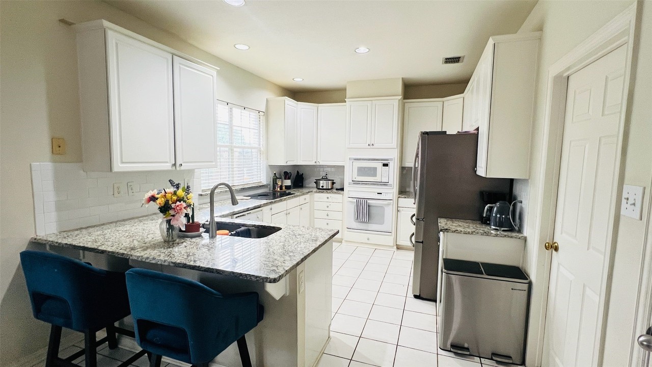 2639 Cedar View Dr - Photo 7 of 15