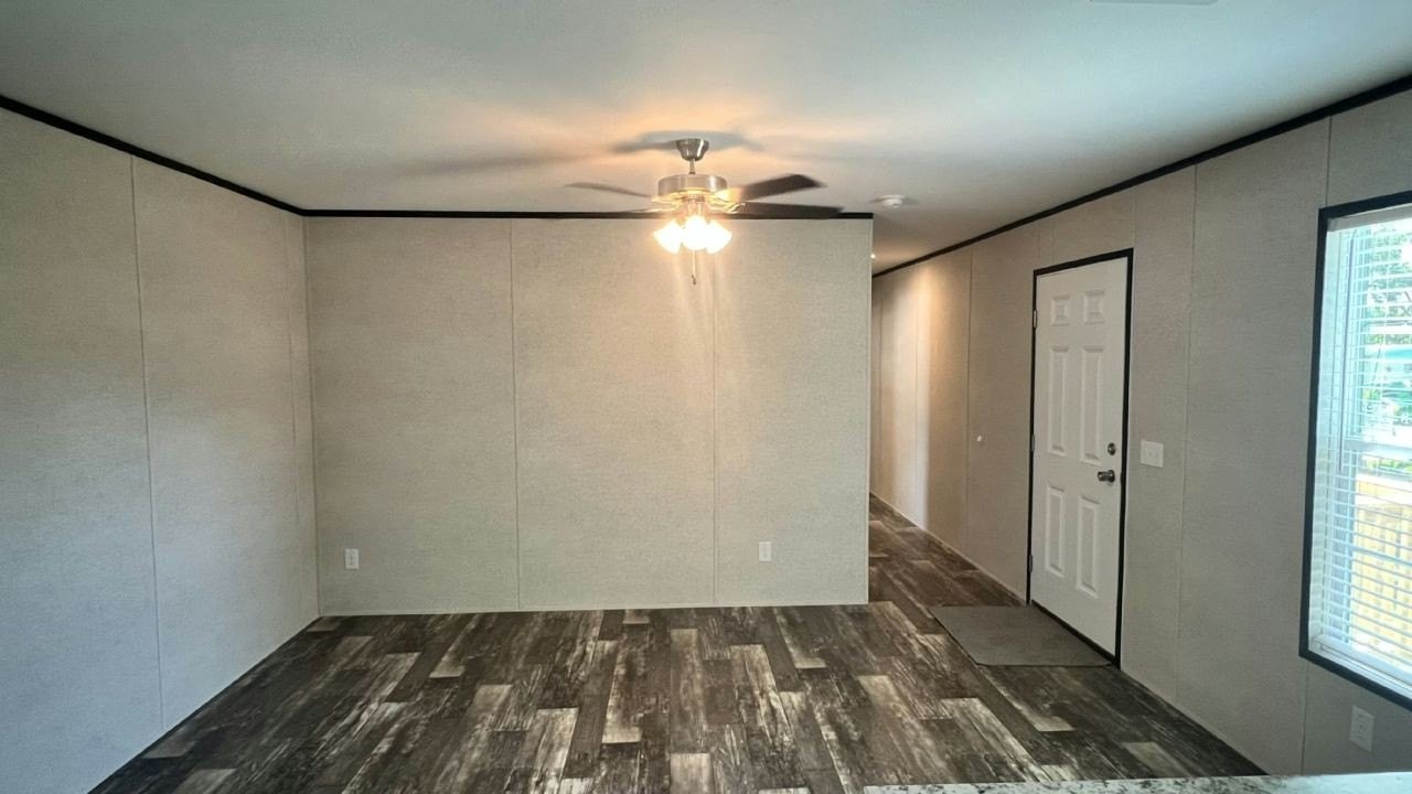 96 Tower Manor Cir E #96 - Photo 3 of 16