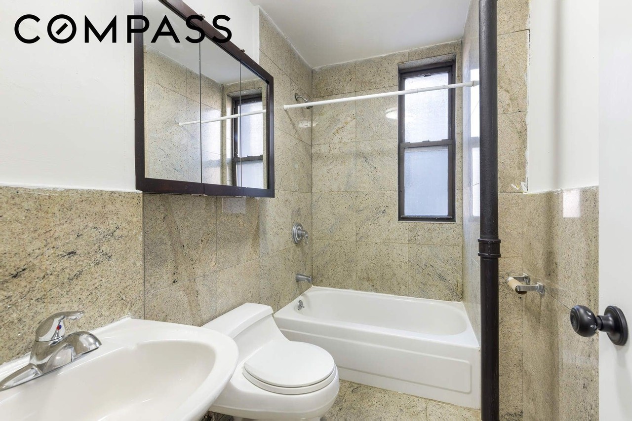24 E 97th St #9 - Photo 6 of 7