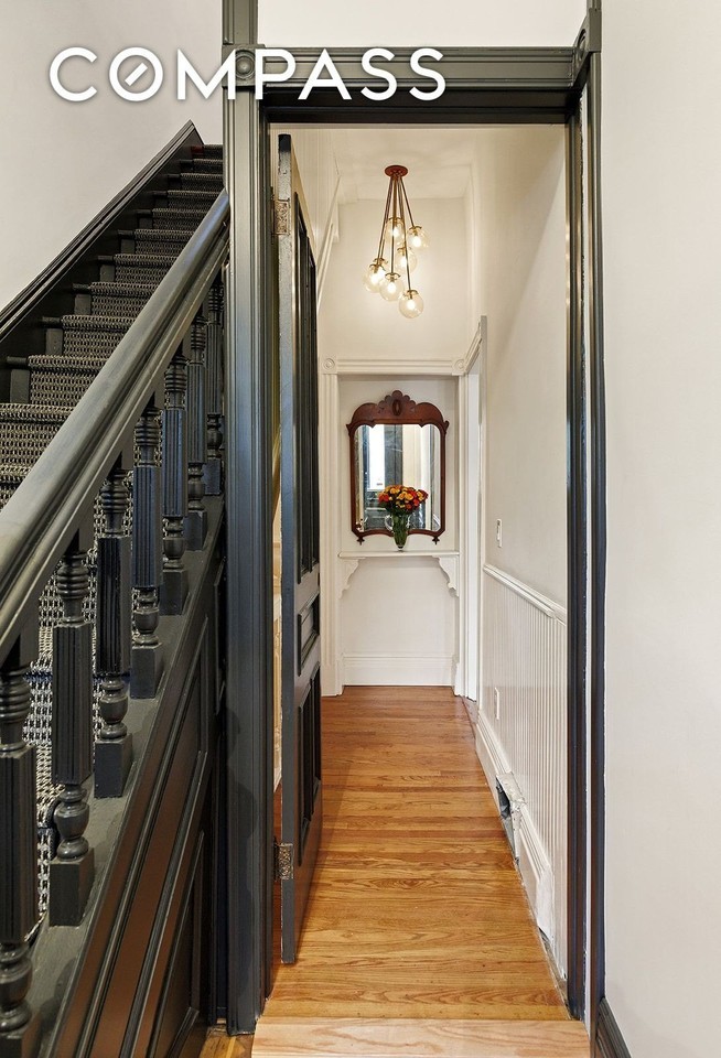394 4th St #1 - Photo 5 of 12