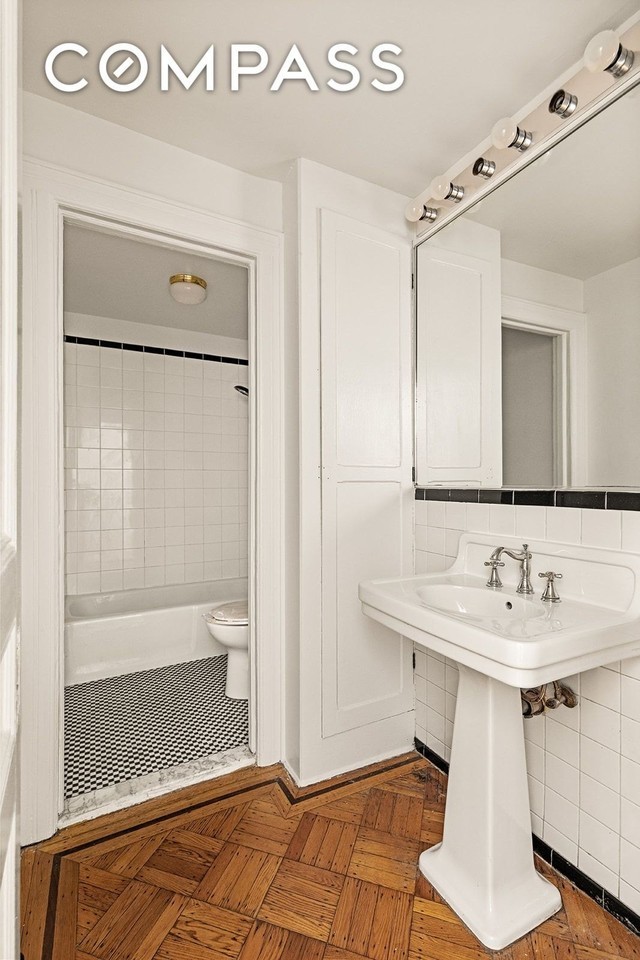 394 4th St #1 - Photo 7 of 12
