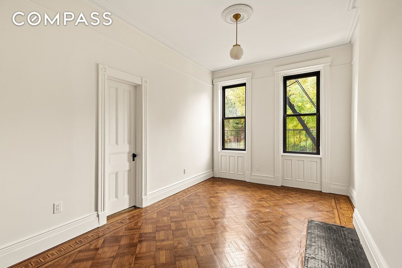 394 4th St #2 - Photo 7 of 11