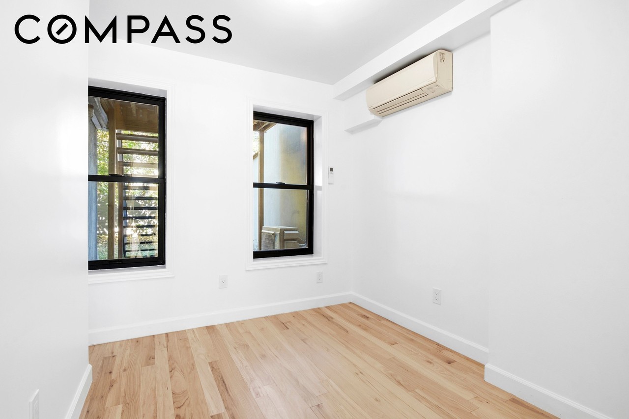 609 Lexington Ave #1 - Photo 6 of 13
