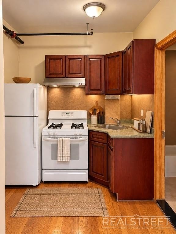 1612 Nostrand Ave #3 - Photo 5 of 9