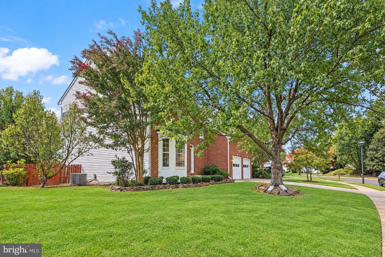 13109 Peach Leaf Pl - Photo 7 of 50