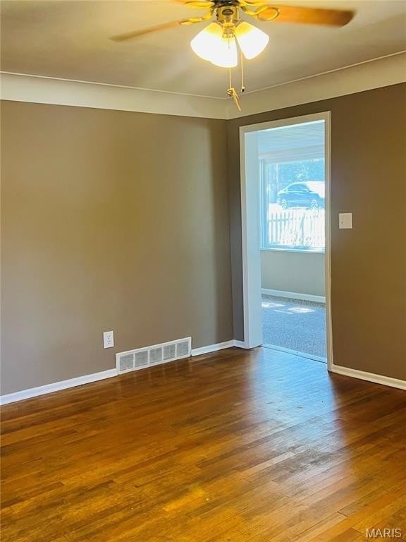 940 W Delmar Ave - Photo 4 of 9