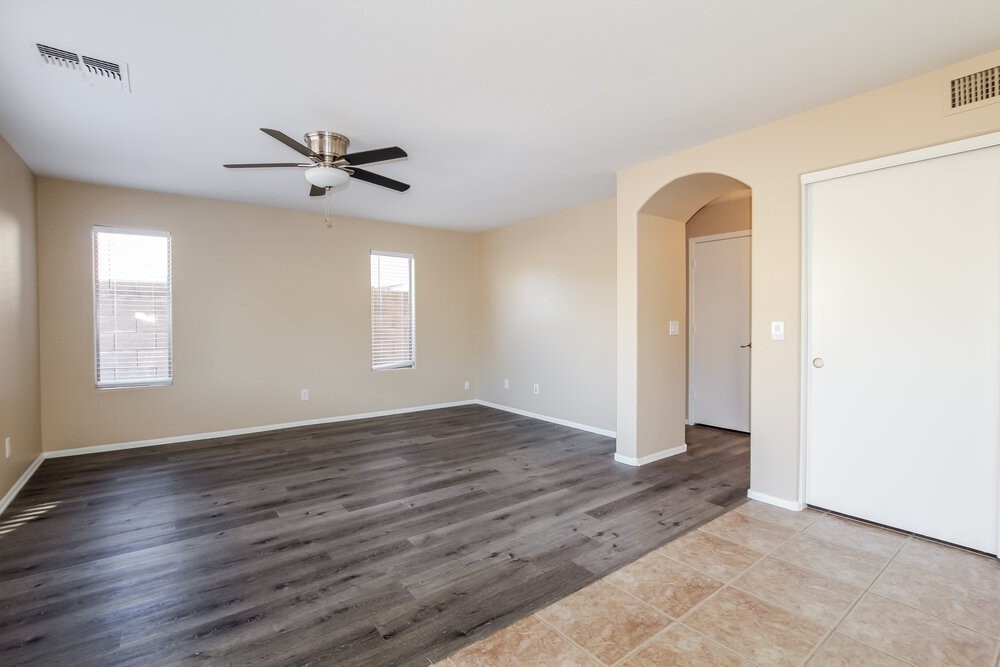 12454 W El Nido Ln - Photo 5 of 17