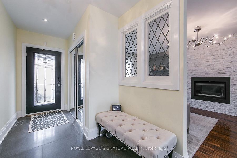 15 Battenberg Avenue - Photo 3 of 17