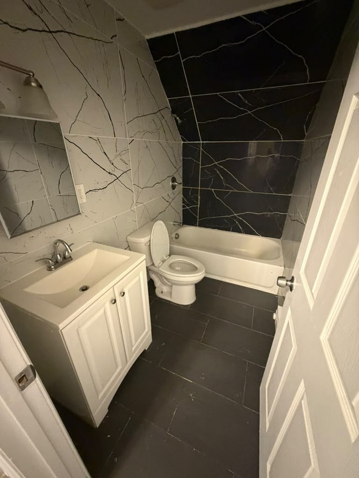 102 South 8th Street #2 - Photo 5 of 6