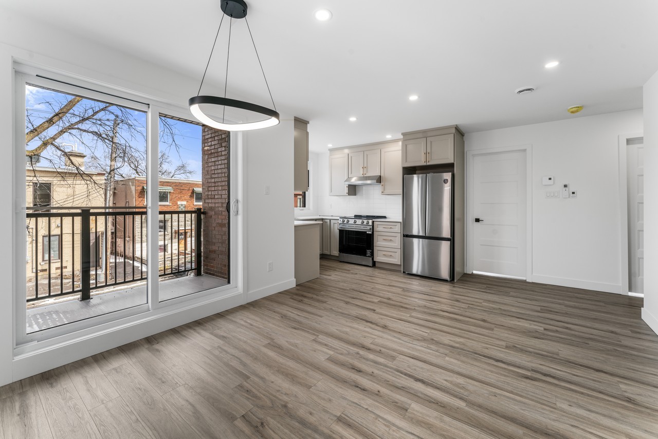 9411 Avenue Merritt #8 - Photo 5 of 11