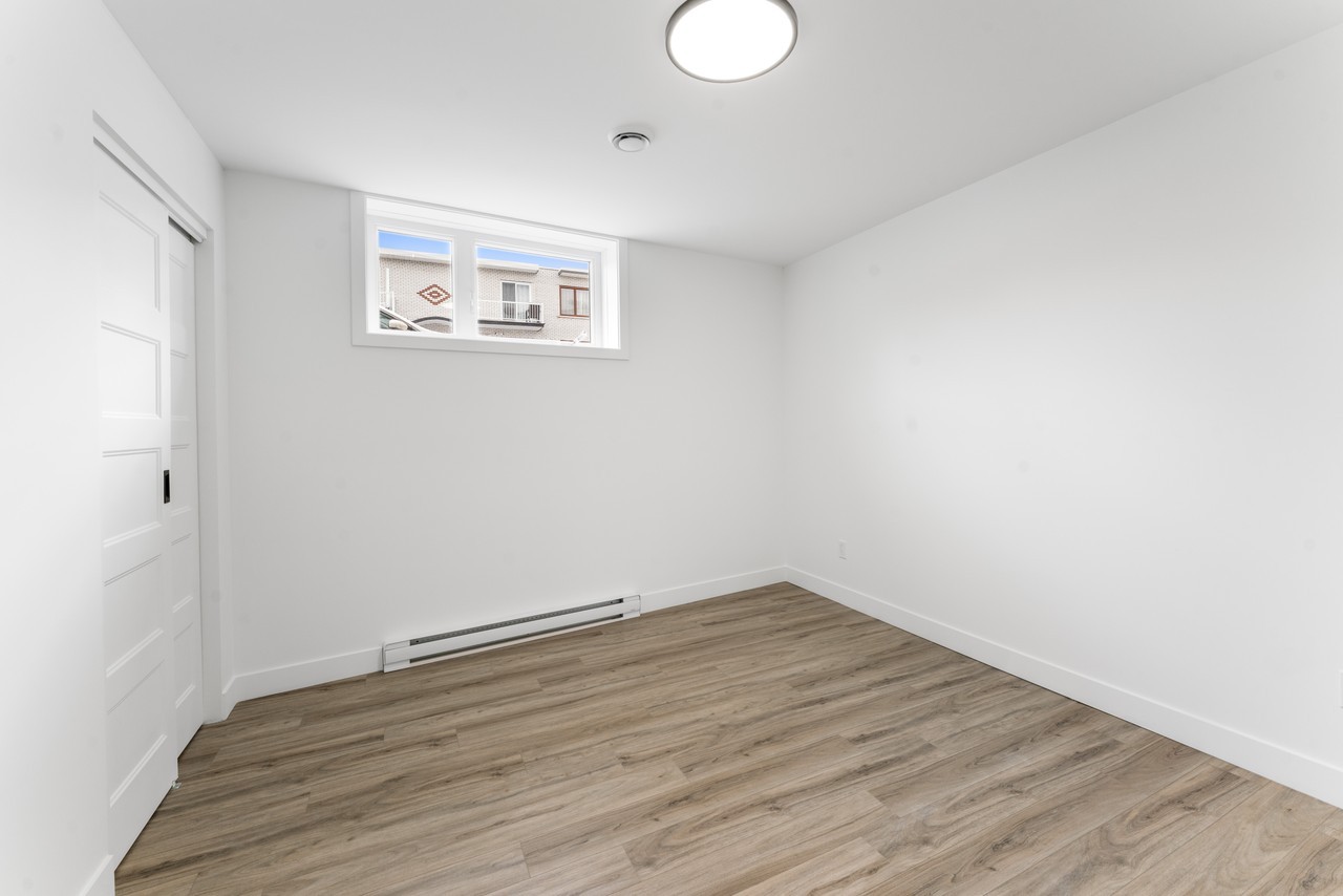 9411 Avenue Merritt #2 - Photo 4 of 11