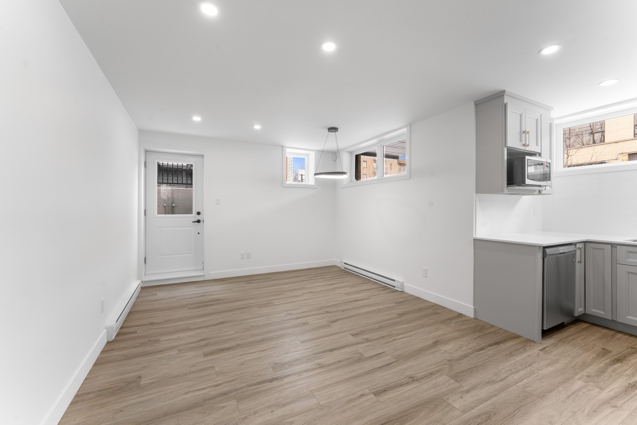 9411 Avenue Merritt #2 - Photo 7 of 11