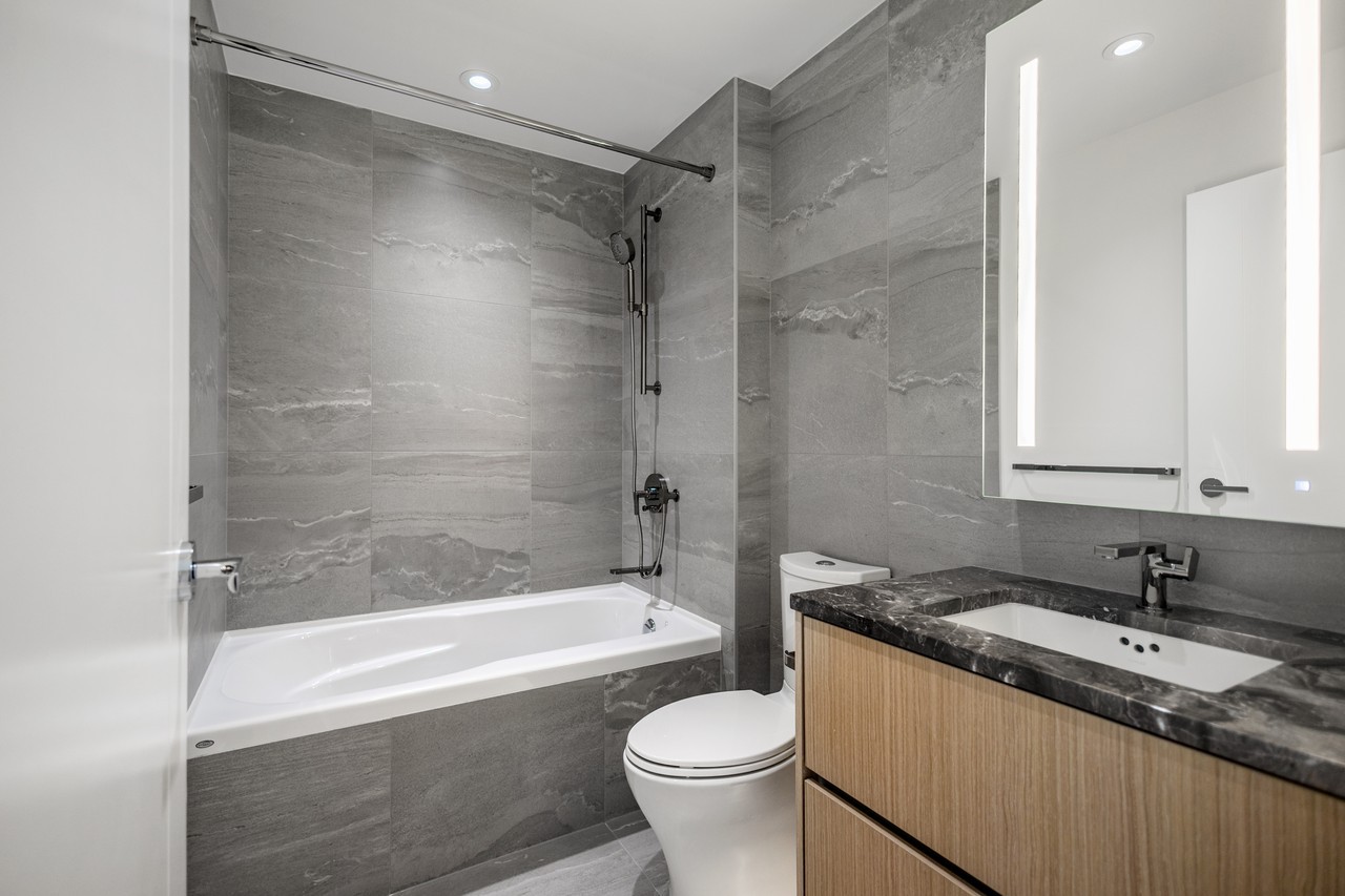 785 Harbourside Drive #402 - Photo 6 of 21