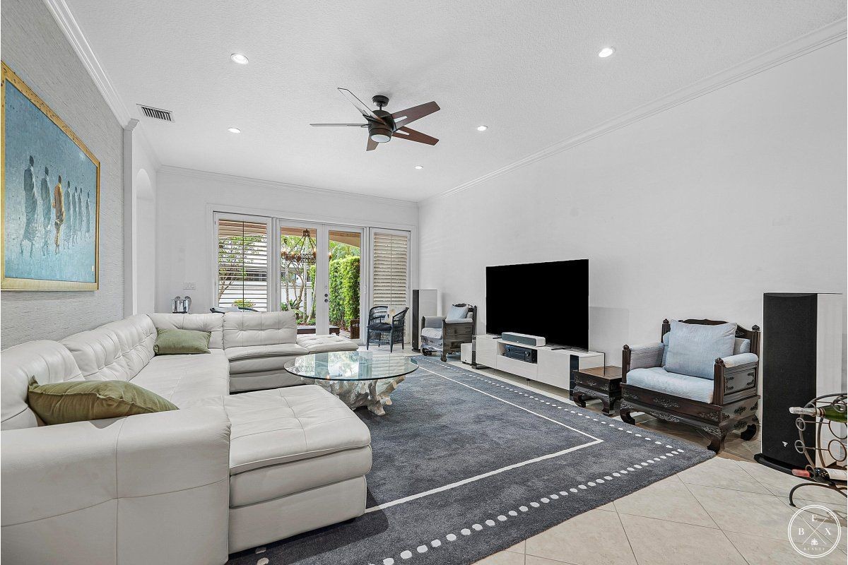 828 Estuary Way - Photo 2 of 5