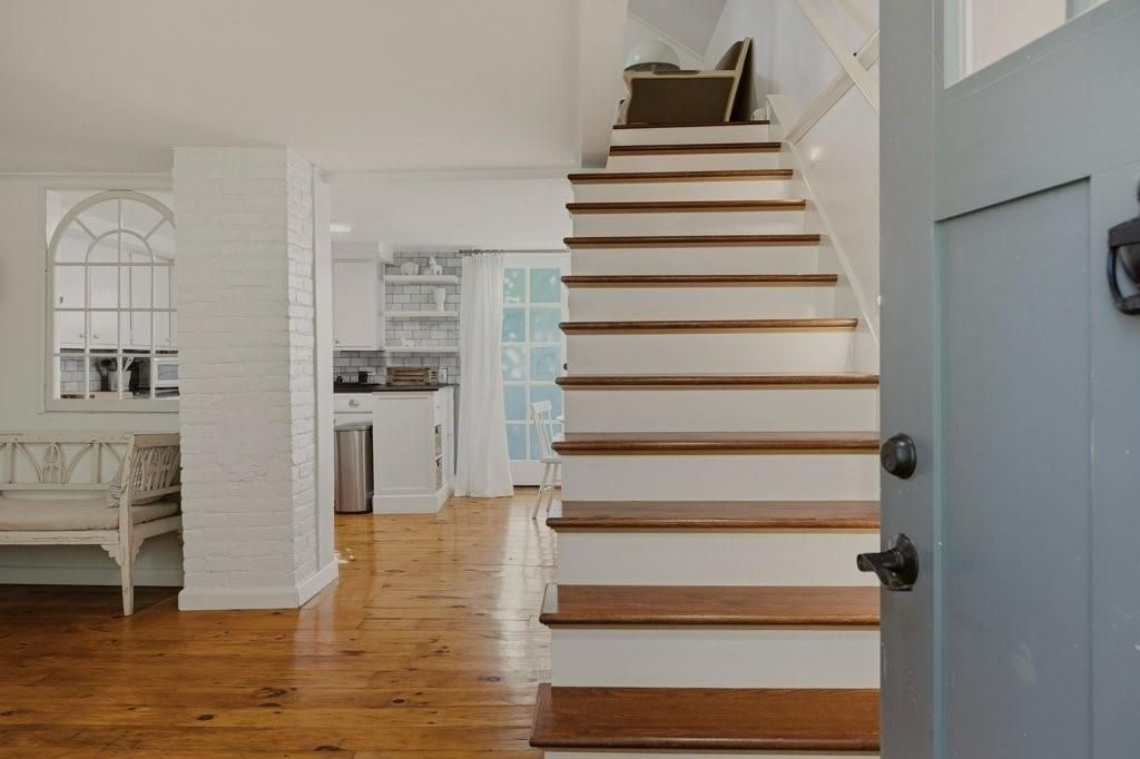 4 Shiloh Ct - Photo 2 of 26