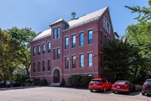 featured image of 609 State St ##1