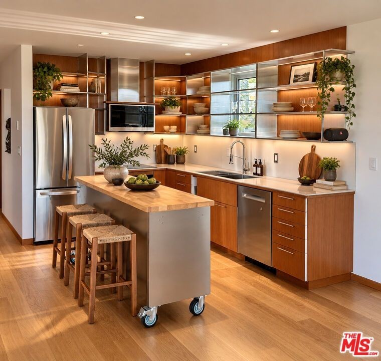 425 Culver Blvd ##A - Photo 5 of 32