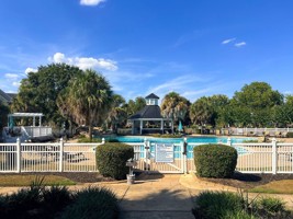 featured image of 800 Gunn Rd