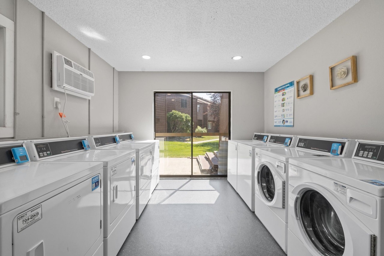Harvest Granger Apartments - Photo 7 of 30