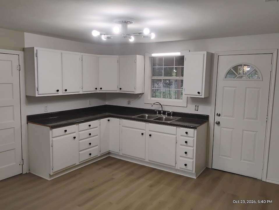 616 Kevin Drive - Photo 2 of 4