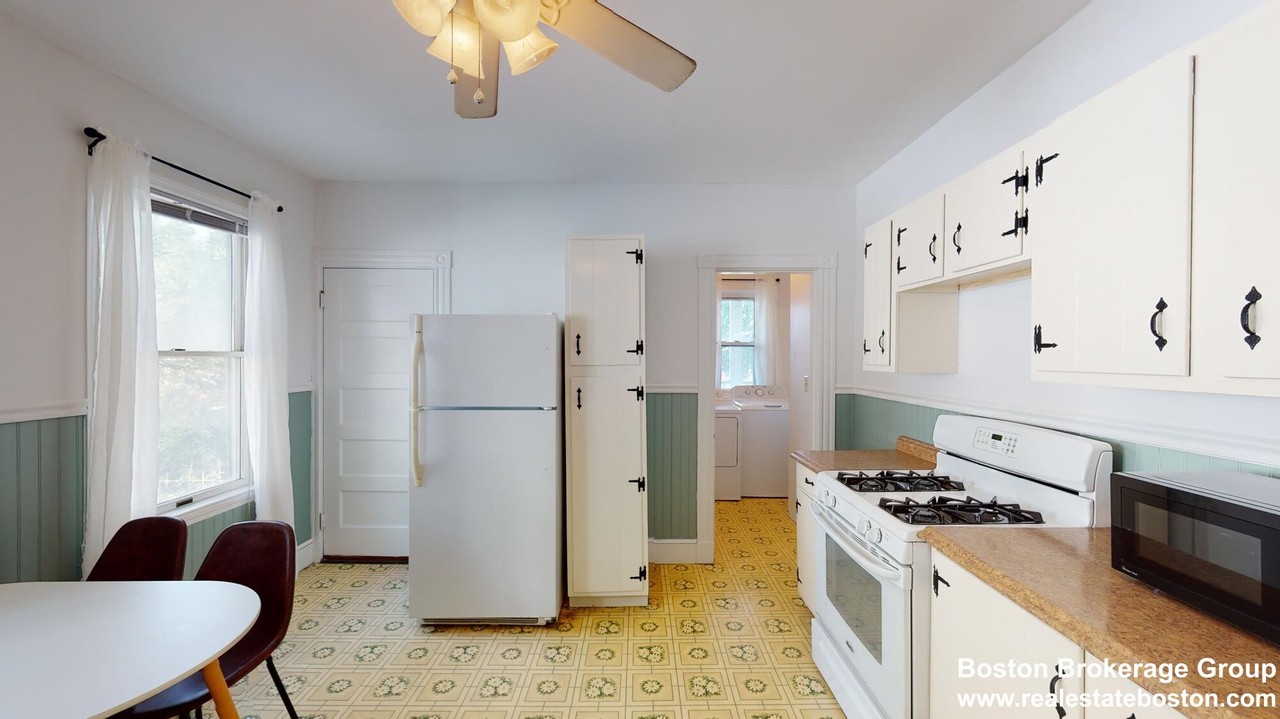 30 Roseclair St. - Photo 3 of 39