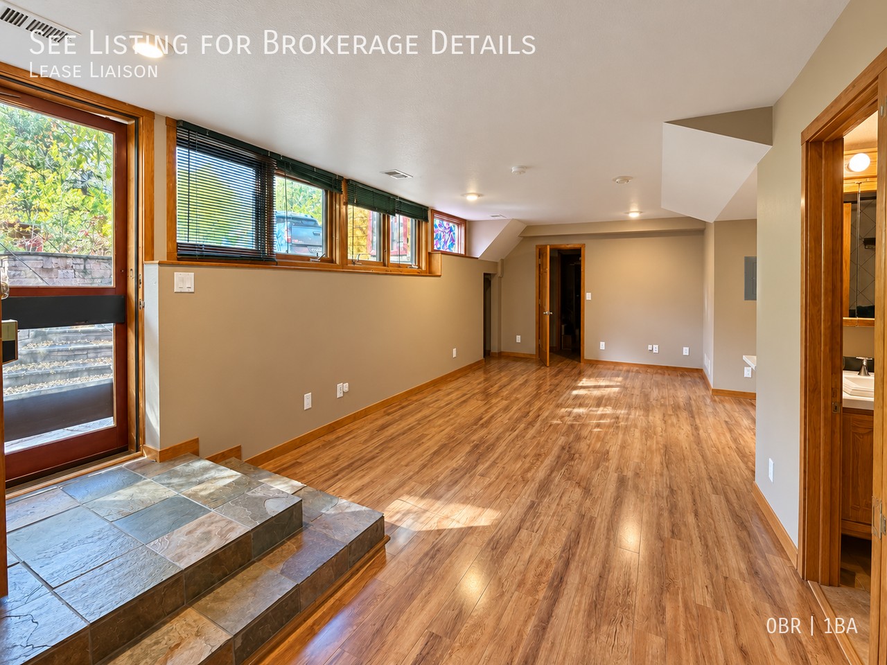 186 Baldwin Cir #A - Photo 3 of 11
