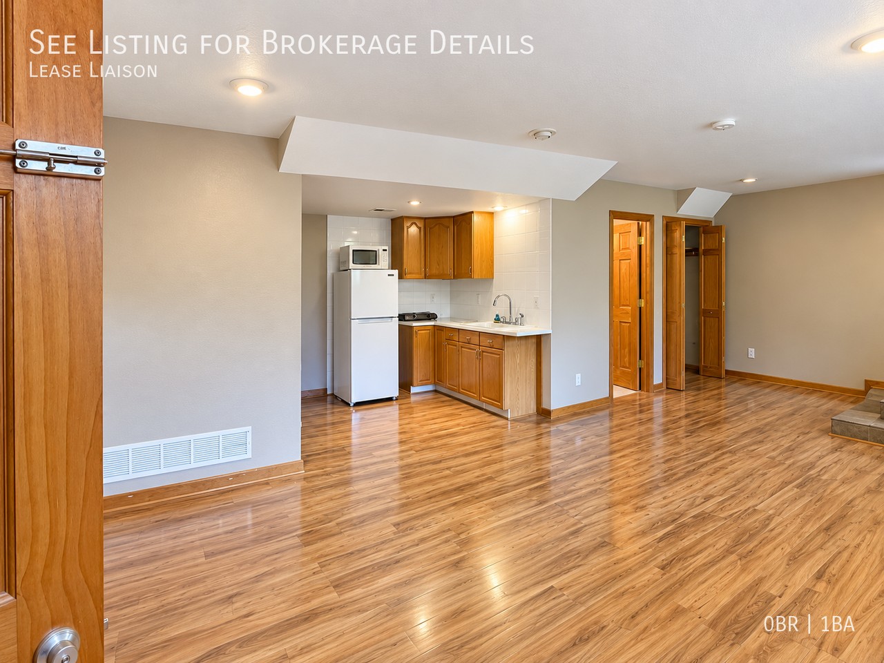186 Baldwin Cir #A - Photo 5 of 11