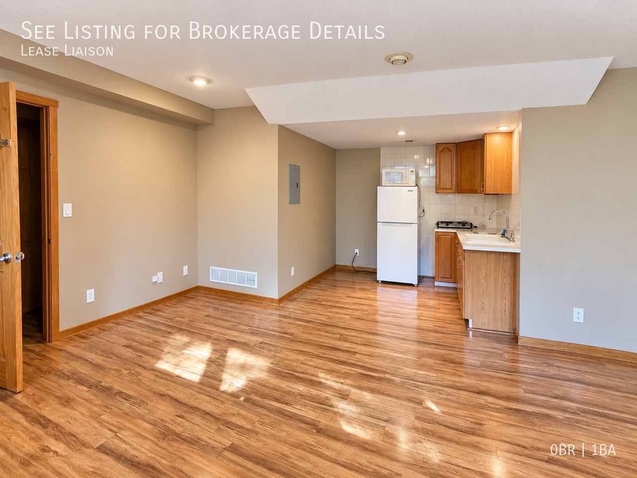 186 Baldwin Cir #A - Photo 7 of 11