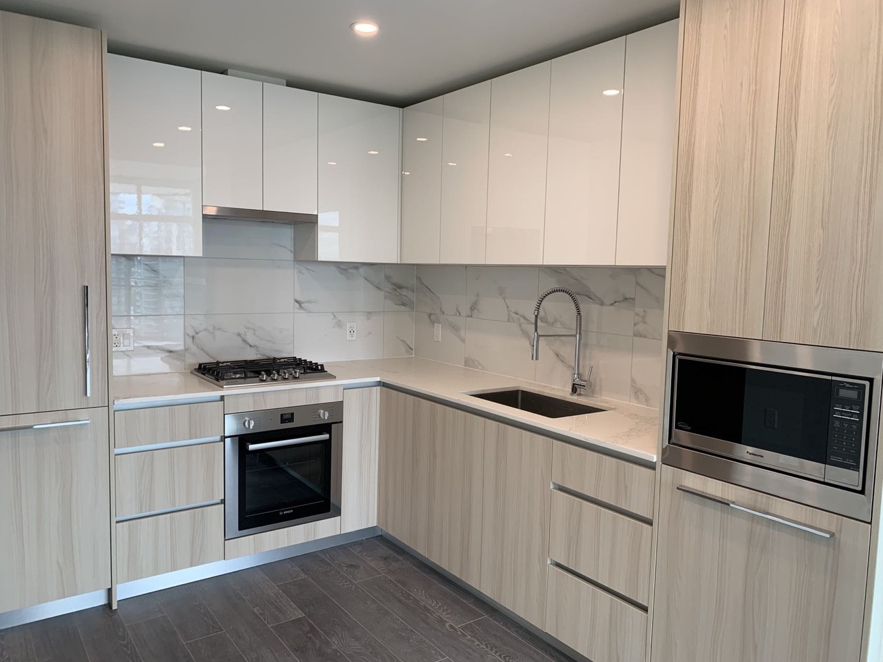 6000 Goring Street - Photo 2 of 14