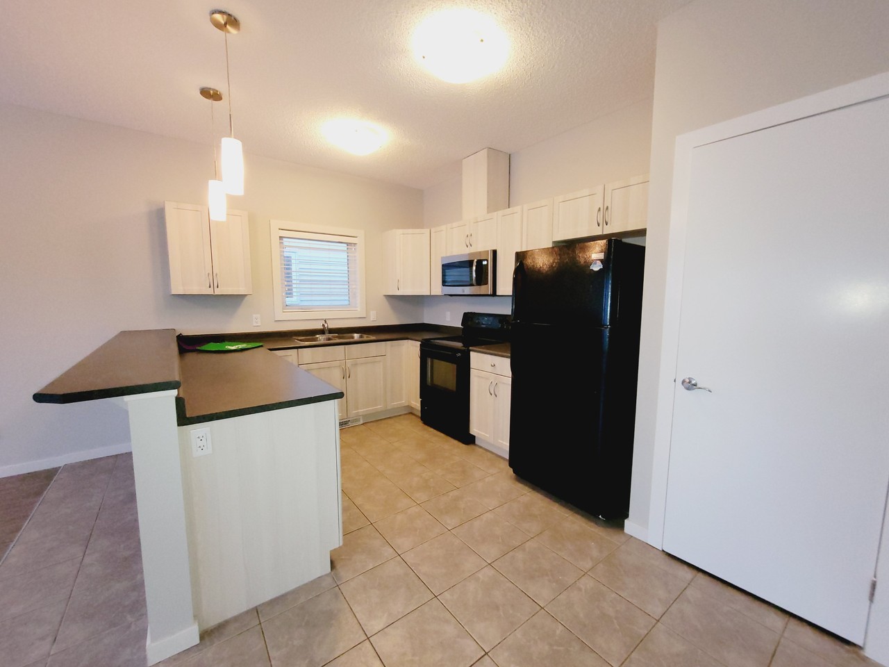3932 Claxton Loop Sw - Photo 2 of 16