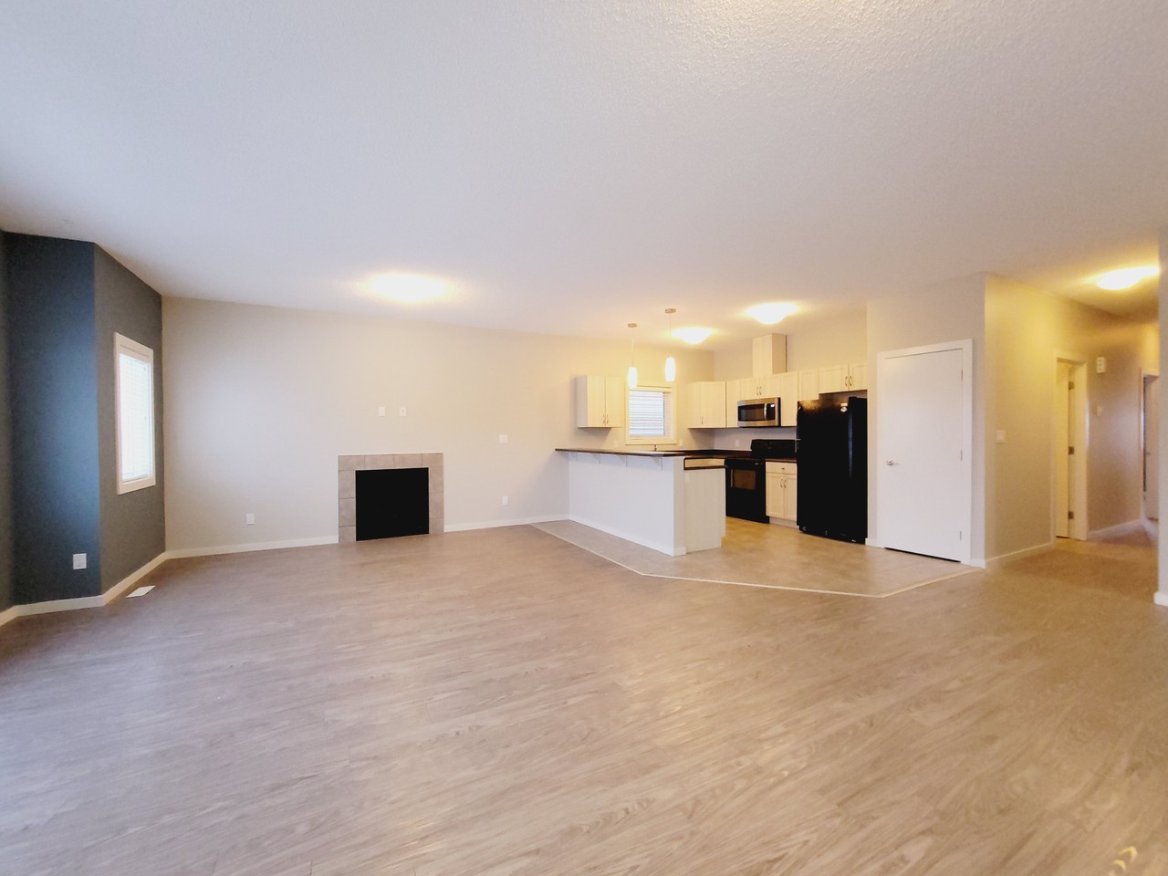 3932 Claxton Loop Sw - Photo 5 of 16