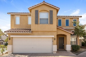 featured image of 3941 Philomena St