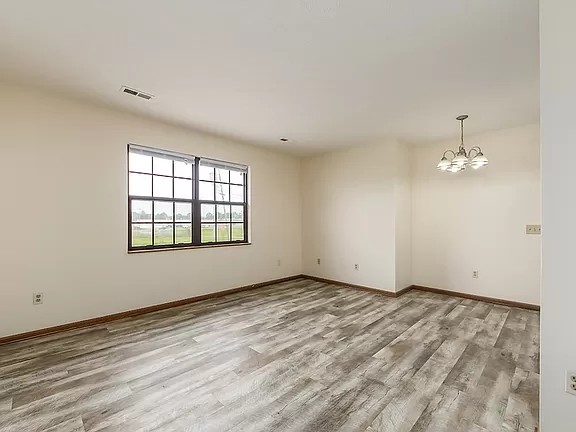 24 Scioto Dr #G - Photo 5 of 12