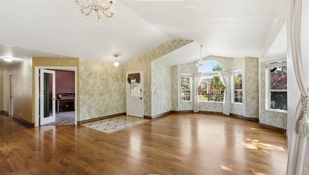 1684 E Pheasant Brook Rd - Photo 3 of 50