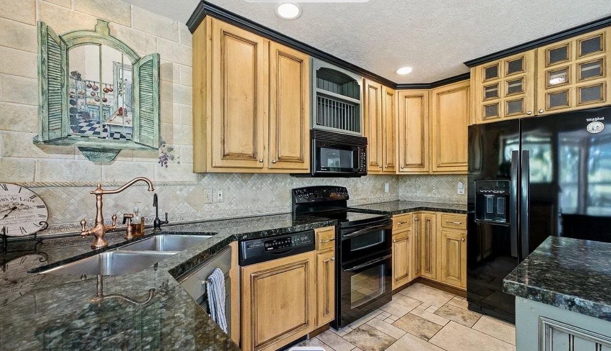 1684 E Pheasant Brook Rd - Photo 7 of 50