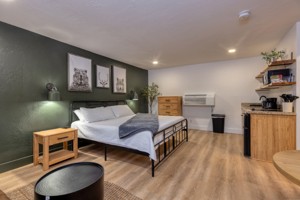 featured image of 1078 E White Mountain Blvd #14