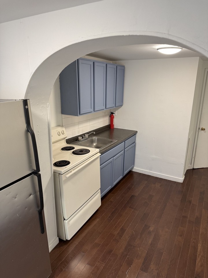 1115 Morton Ave #A - Photo 4 of 9