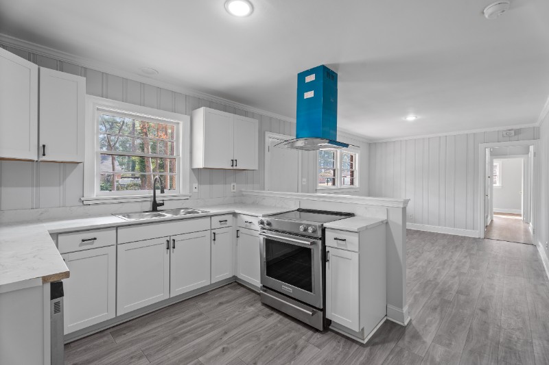 829 Burton St - Photo 6 of 11