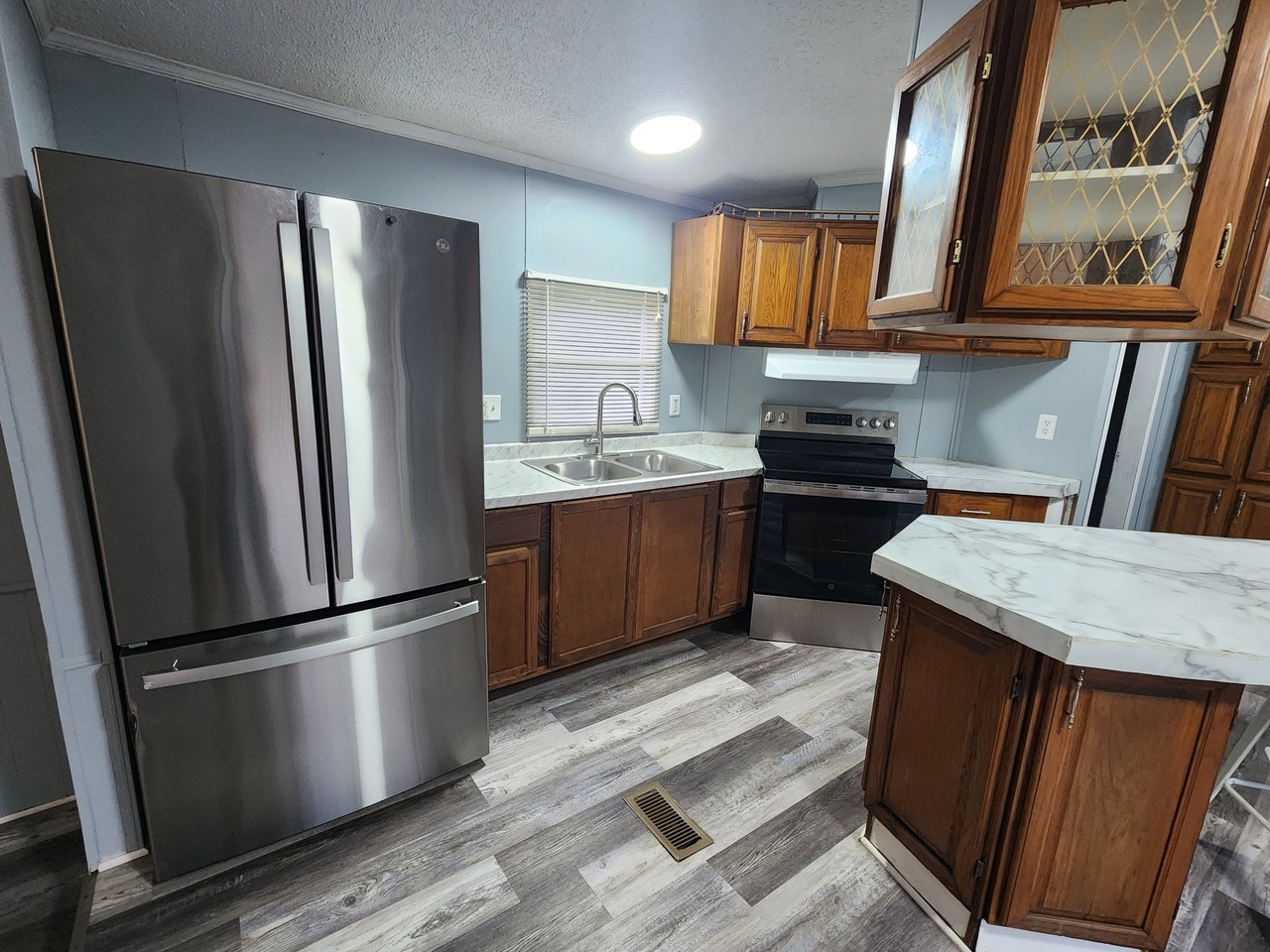 15062 Unicorn Dr - Photo 6 of 29