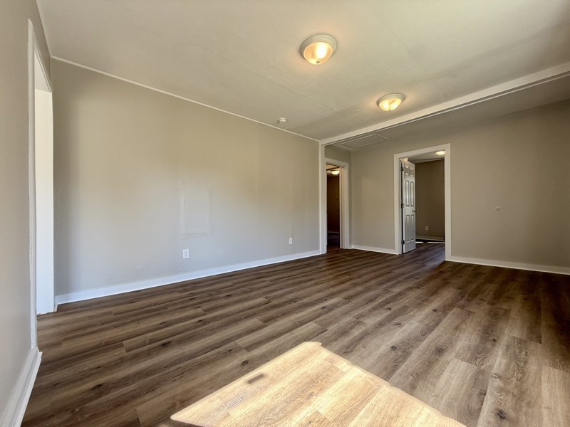 125 Clayton St - Photo 5 of 18