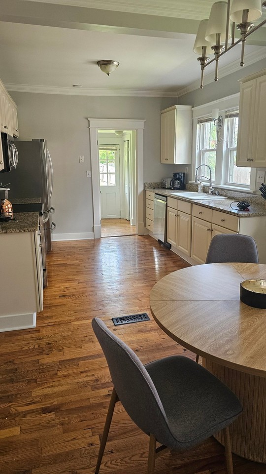 1711A Villa Pl - Photo 4 of 26