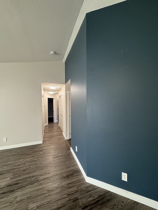 12612 Ne 45th Cir - Photo 3 of 15