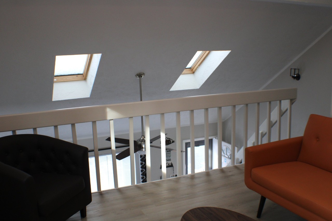 838 Sullivan Trl - Photo 5 of 11