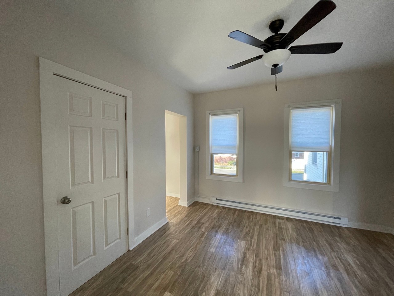 104 E Union St #4 - Photo 2 of 3