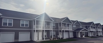 featured image of 3050 S Prairie Ave #16