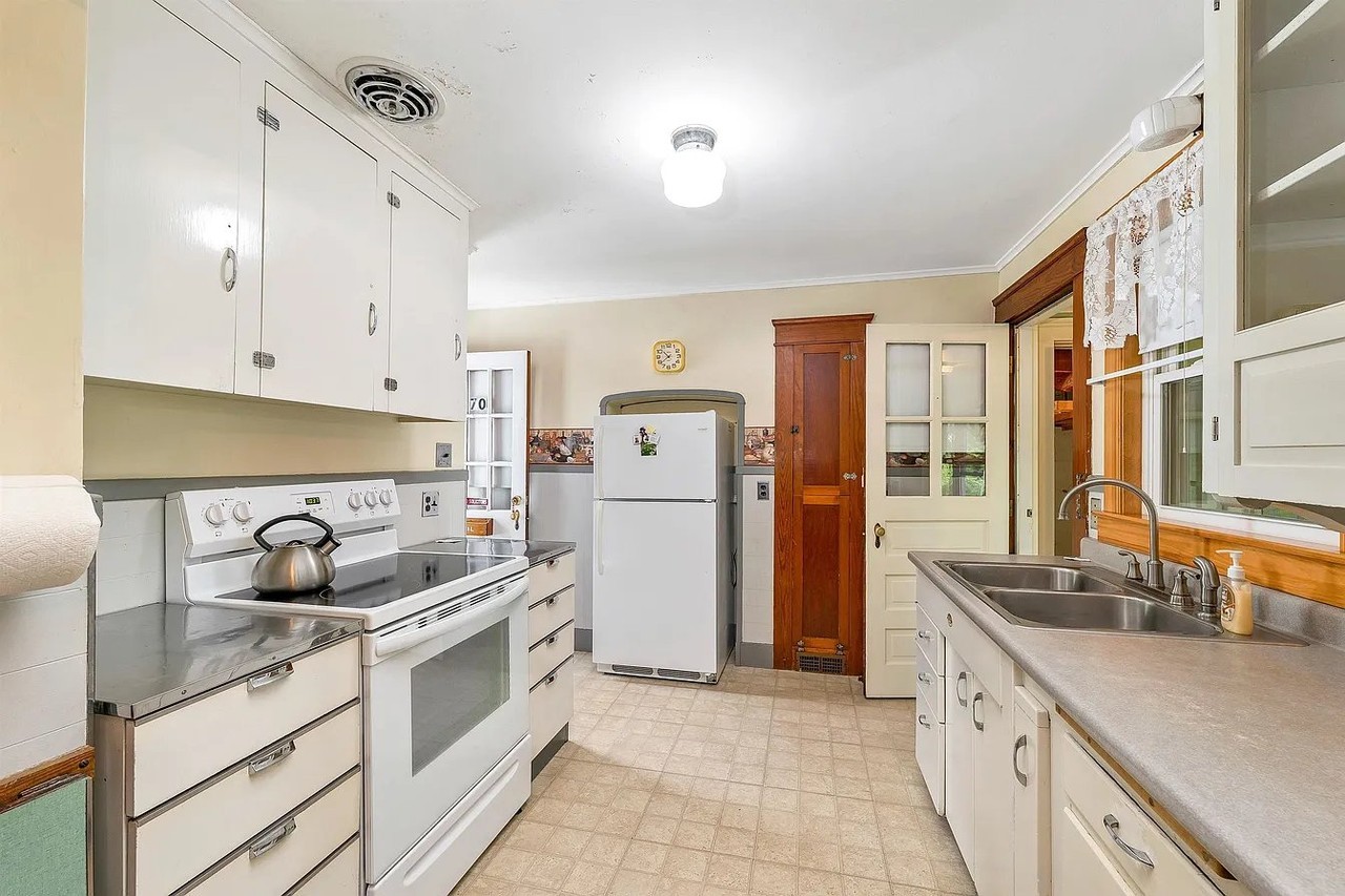 70 Parker St - Photo 5 of 20