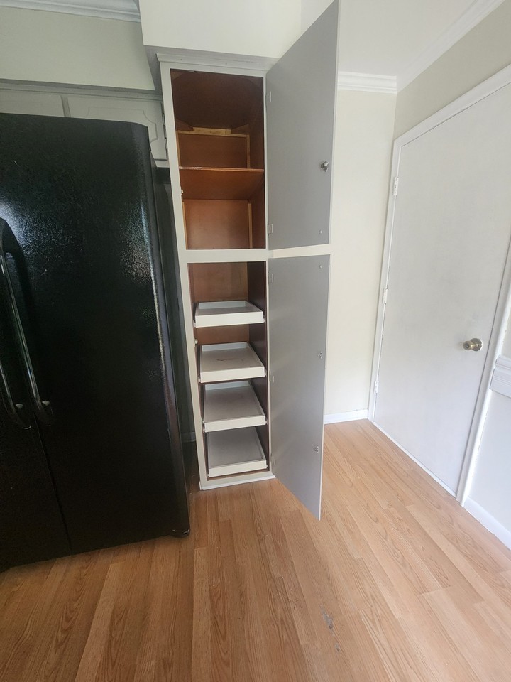 10934 Jones St - Photo 6 of 25