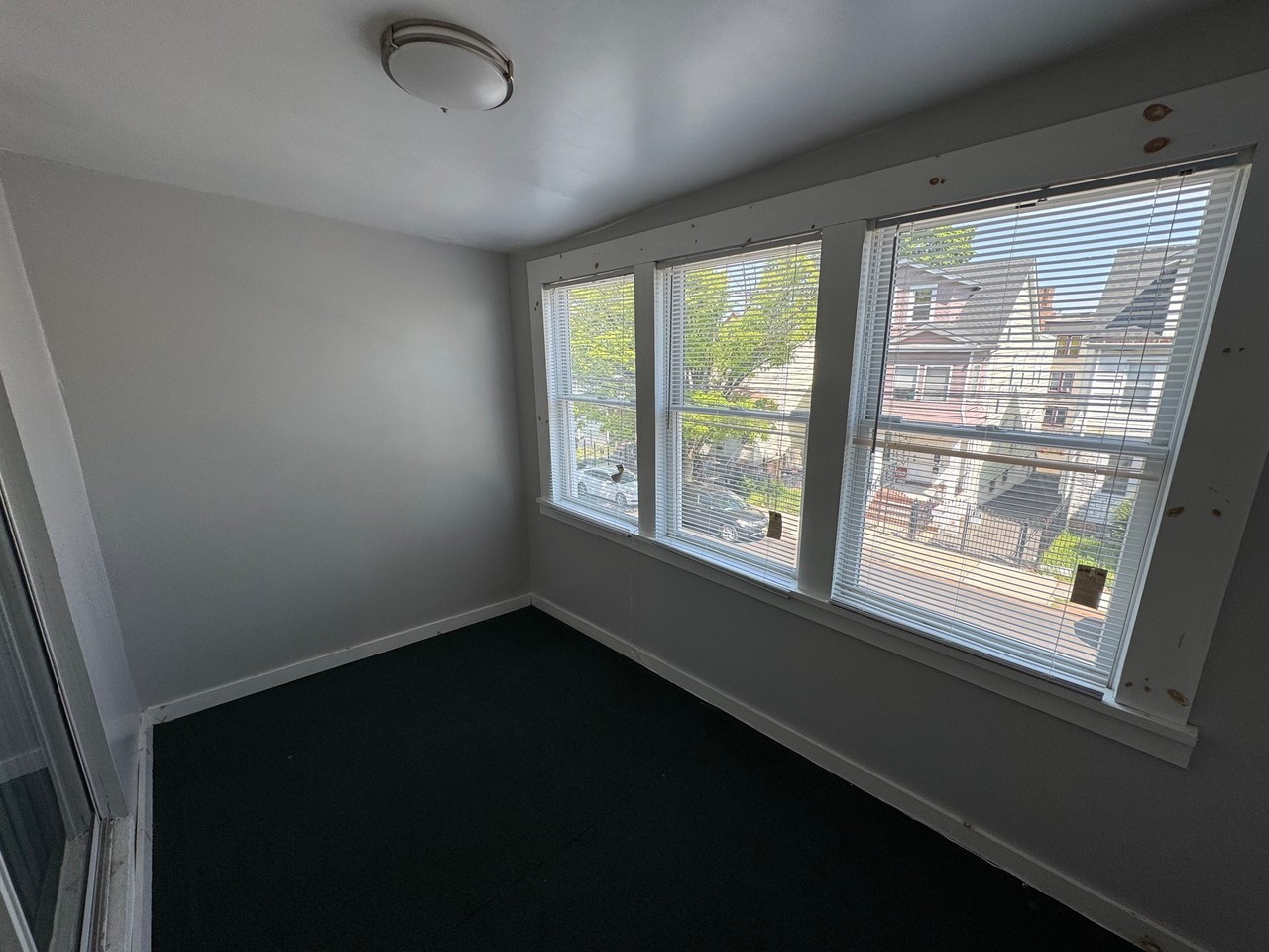 23 Salem St #2 - Photo 5 of 12