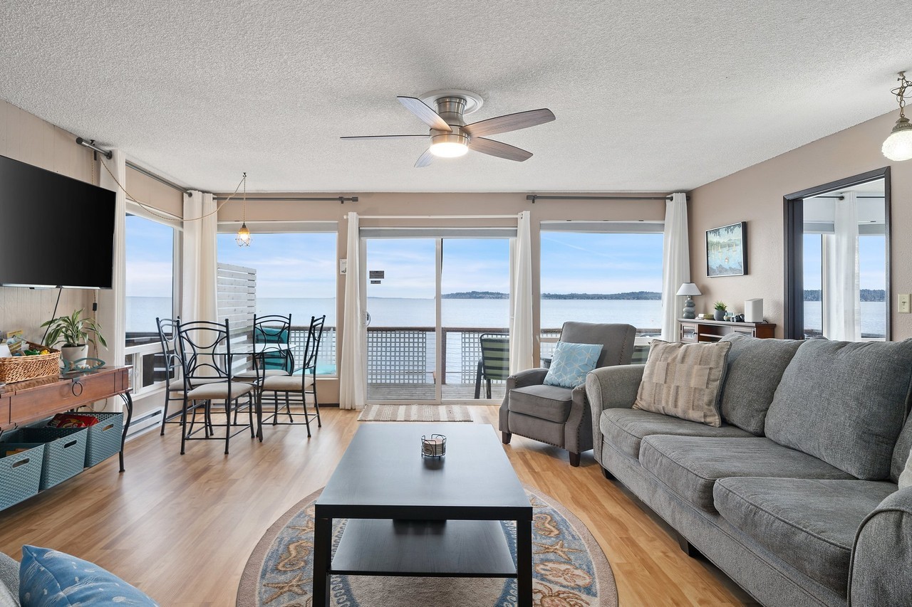 7455 Birch Bay Dr - Photo 7 of 38
