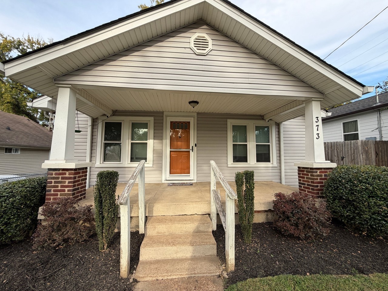 373 Rayon Dr - Photo 3 of 18